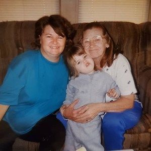 Meet your Posher, Kayla